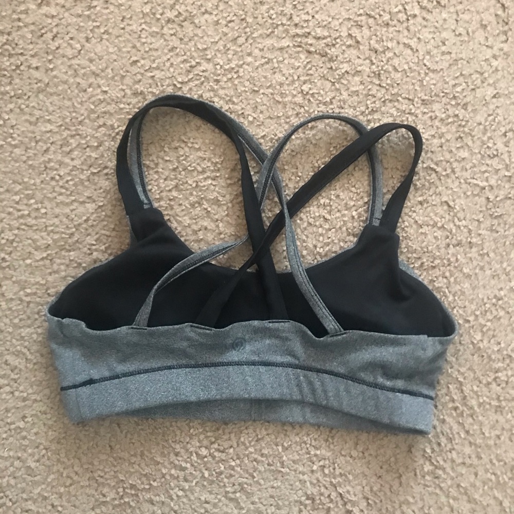 Sports bra - Picture 2 of 2